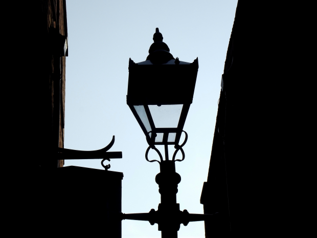 East London lamp